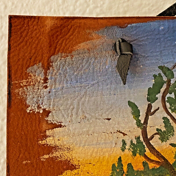 Vintage Tie Holder Native American Scene Leather Souvenir Pendleton Oregon - Picture 8 of 14